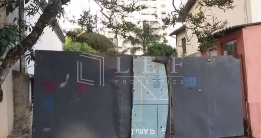 Terreno comercial à venda na Rua Aimberê, --, Sumaré, São Paulo