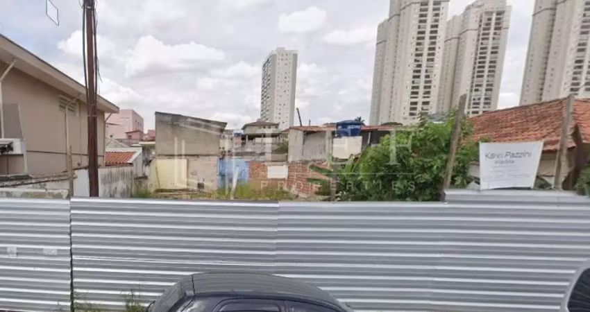 Terreno à venda na Rua Nossa Senhora do Monte Serrat, 215, Ferreira, São Paulo