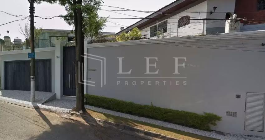 Casa com 5 quartos à venda na Rua Professora Ana de Andrade Santana, 80, Jardim Leonor, São Paulo