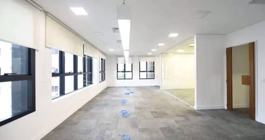 Casa comercial para alugar na Rua Pedroso Alvarenga, --, Itaim Bibi, São Paulo