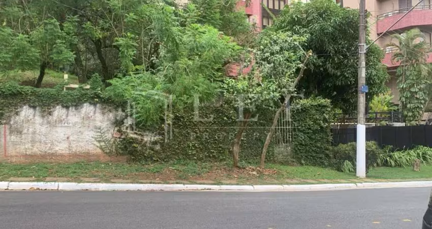 Terreno em zona mista extrategicamente localizado, confira!