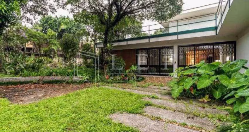 Casa com 5 quartos à venda na Rua Comandante Ismael Guilherme, --, Jardim Luzitânia, São Paulo