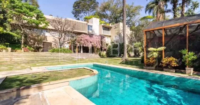 Casa com 4 quartos à venda na Rua Carangola, --, Jardim Guedala, São Paulo