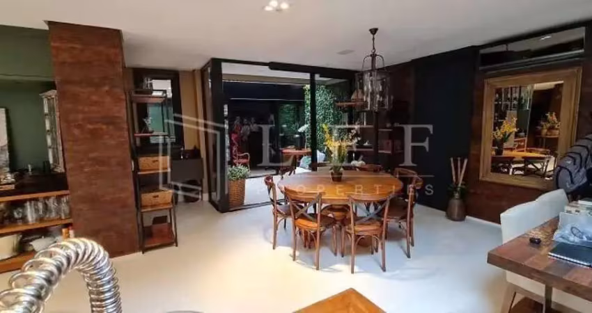 Casa em condomínio fechado com 4 quartos à venda na Rua Almirante Soares Dutra, --, Morumbi, São Paulo