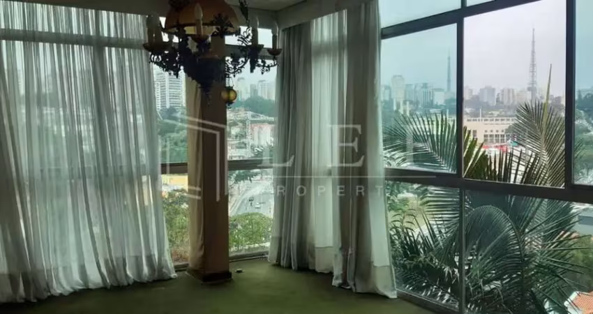 Casa com 4 quartos à venda na Rua Doutor Manoel Maria Tourinho, --, Pacaembu, São Paulo