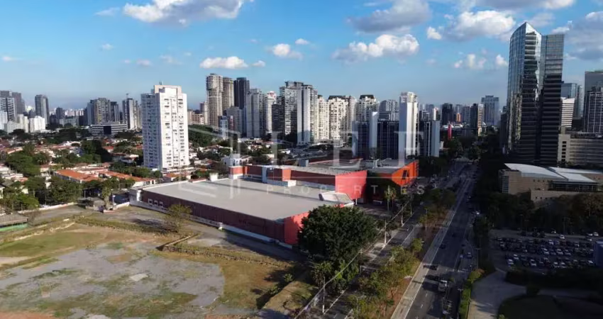 Casa comercial para alugar na Avenida Doutor Chucri Zaidan, --, Brooklin, São Paulo