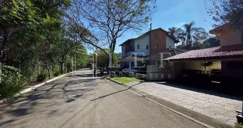Casa em condomínio fechado com 4 quartos à venda na Avenida Estácio de Sá, --, São Paulo II, Cotia