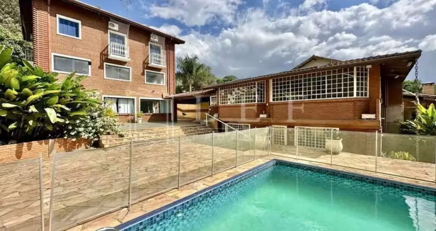 Casa em condomínio fechado com 5 quartos à venda na Rua Lorena, --, Parque Dom Henrique, Cotia