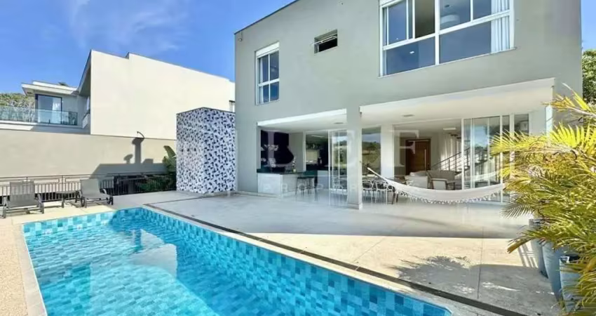 Casa em condomínio fechado com 3 quartos à venda na Alameda Mário Quintana, --, Moinho Velho, Cotia