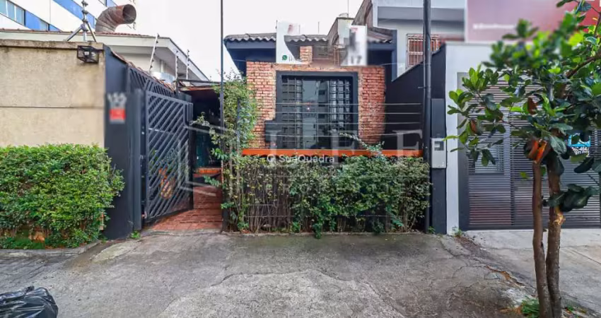 Casa comercial para alugar na Alameda dos Guaramomis, --, Moema, São Paulo