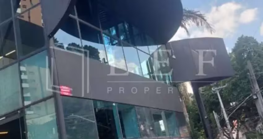 Casa comercial para alugar na Avenida Pacaembu, --, Pacaembu, São Paulo