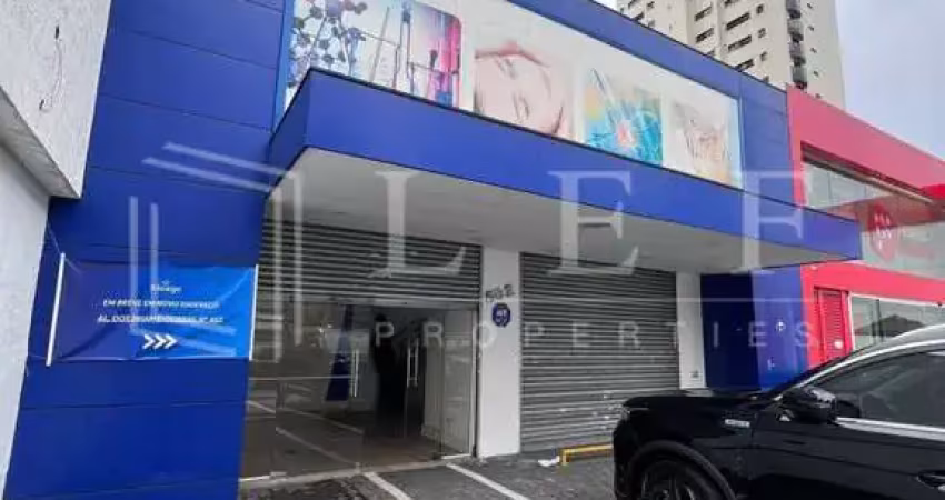 Ponto comercial para alugar na Alameda dos Nhambiquaras, 502, Moema, São Paulo