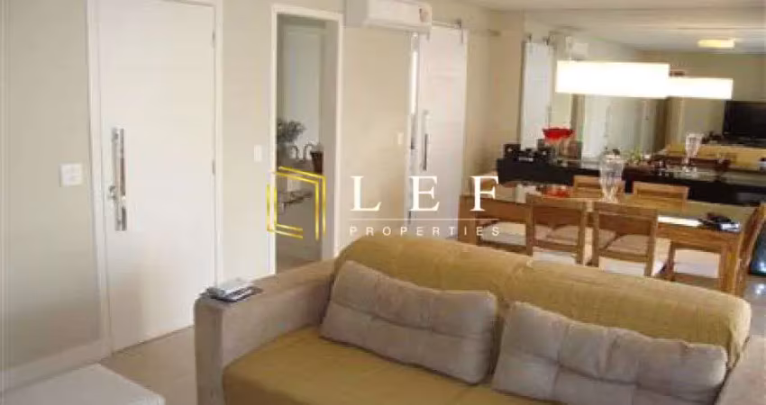 Apartamento com 3 quartos à venda na Rua Correia de Lemos, --, Saúde, São Paulo