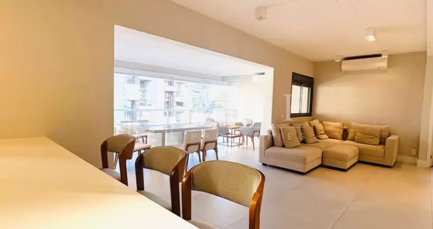 Apartamento com 3 quartos para alugar na Rua Senador César Lacerda Vergueiro, --, Sumarezinho, São Paulo