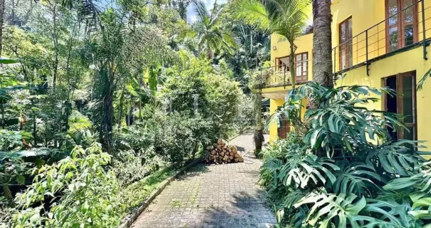 Casa em condomínio fechado com 3 quartos à venda na Alameda Clio, --, Condomínio Iolanda, Taboão da Serra