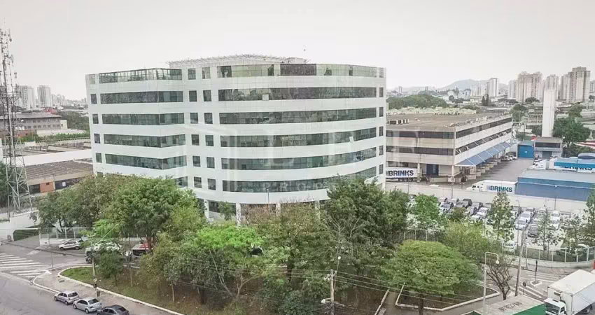 Casa comercial para alugar na Rua Samaritá, 1117, Jardim das Laranjeiras, São Paulo