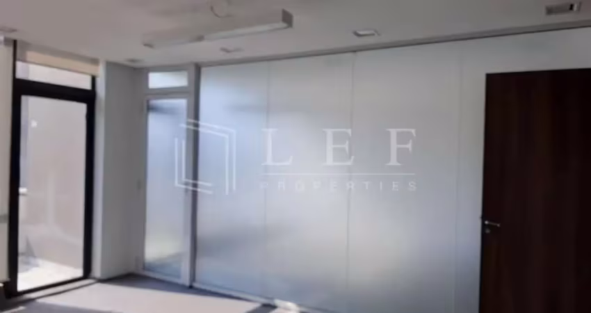 Casa comercial para alugar na Avenida Moema, --, Moema, São Paulo