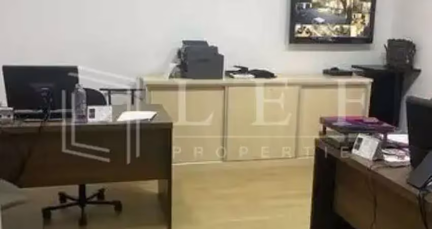 Casa comercial à venda na Rua Doutor César Salgado, --, Vila Praia, São Paulo