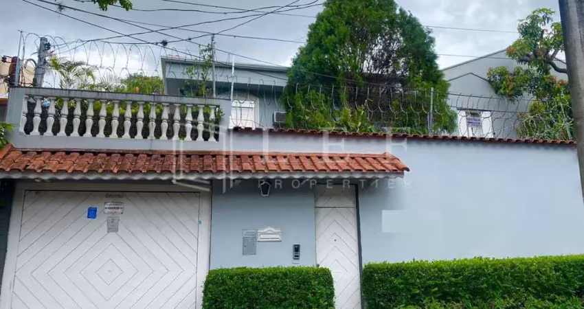 Casa com 3 quartos à venda na Rua Rússia, 59, Jardim Europa, São Paulo