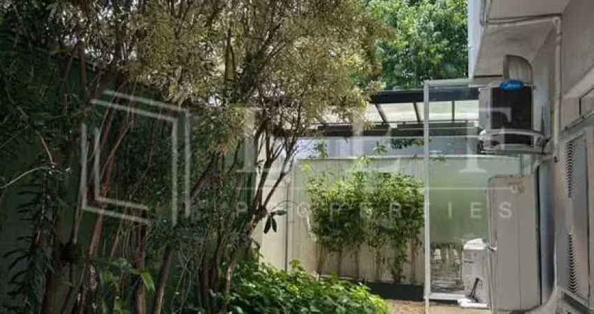 Casa comercial para alugar na Avenida Brasil, --, Jardim América, São Paulo