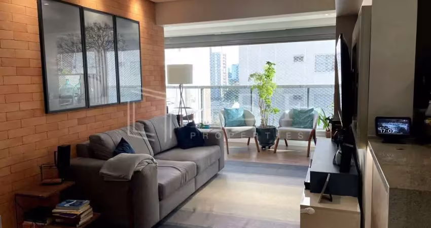Apartamento com 3 quartos à venda na Rua Pedrália, --, Vila Gumercindo, São Paulo
