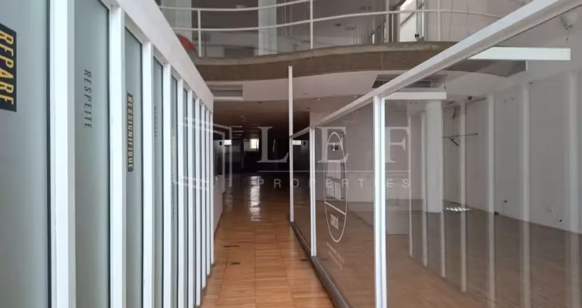 Casa comercial para alugar na Rua dos Pinheiros, --, Pinheiros, São Paulo