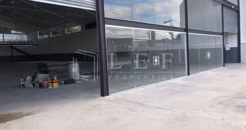 Casa comercial para alugar na Avenida Eliseu de Almeida, 776, Instituto de Previdência, São Paulo