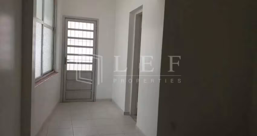 Casa comercial para alugar na Avenida Arnolfo Azevedo, --, Pacaembu, São Paulo