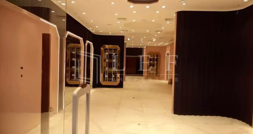 Casa comercial para alugar na Rua Oscar Freire, --, Jardim América, São Paulo