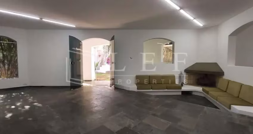 Casa comercial à venda na Avenida Valdemar Ferreira, --, Butantã, São Paulo