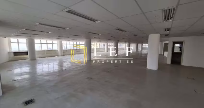 Casa comercial para alugar na Rua Pedro Américo, 32, República, São Paulo