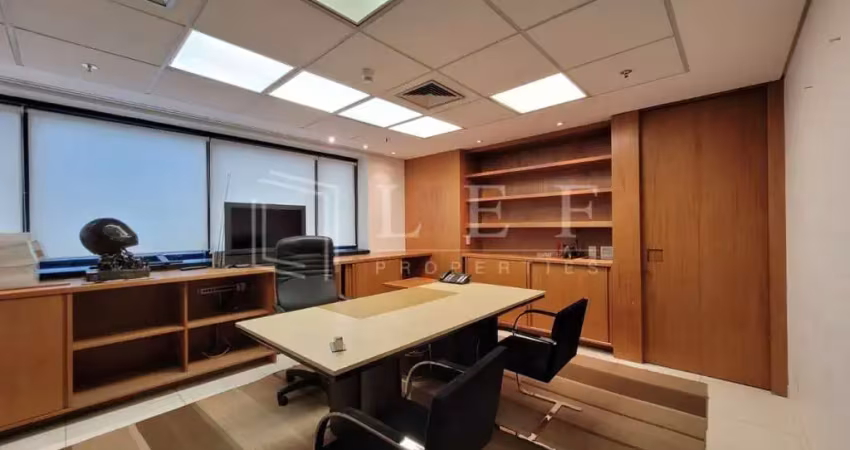 Casa comercial para alugar na Rua Doutor Fernandes Coelho, --, Pinheiros, São Paulo