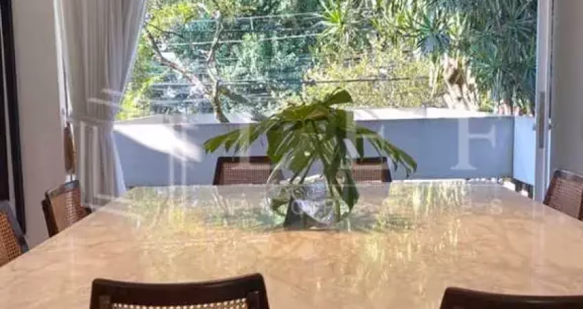 Casa com 3 quartos à venda na Rua Dona Maria Carolina, --, Jardim Paulistano, São Paulo
