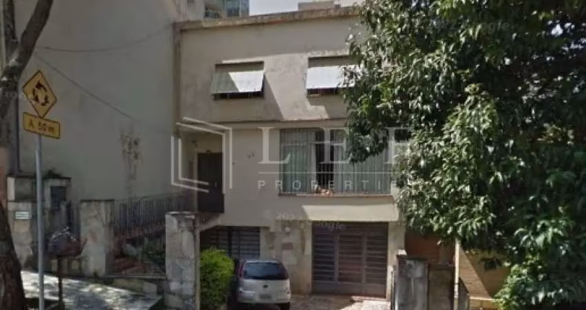 Casa com 5 quartos à venda na Rua Batista do Carmo, --, Cambuci, São Paulo
