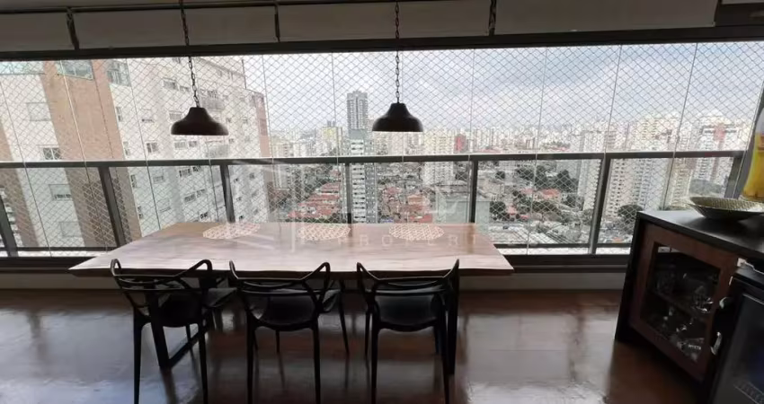 Apartamento com 3 quartos à venda na Rua Pedrália, --, Vila Gumercindo, São Paulo