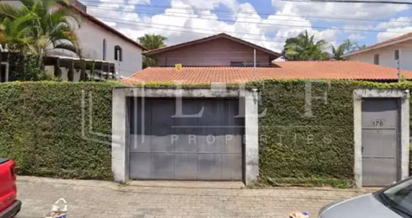 Casa com 3 quartos à venda na Rua Doutor José Maria Whitaker, --, Vila Sônia, São Paulo