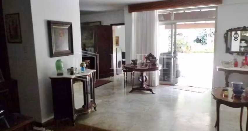 Casa com 4 quartos à venda na Rua Grécia, 258, Jardim Europa, São Paulo
