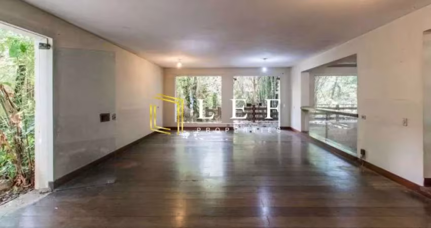 Casa com 5 quartos à venda na Rua Visconde de Porto Seguro, --, Jardim dos Estados, São Paulo