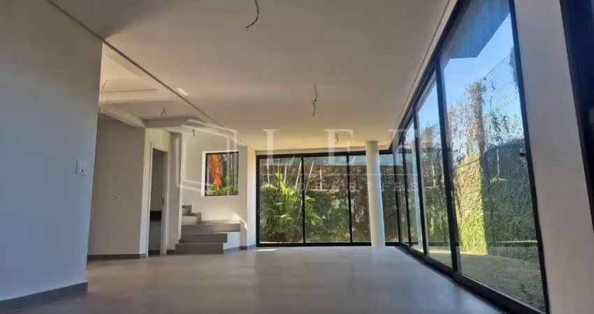 Casa em condomínio fechado com 3 quartos à venda na Rua Comendador Bichara Moherdauí, --, Jardim Guedala, São Paulo