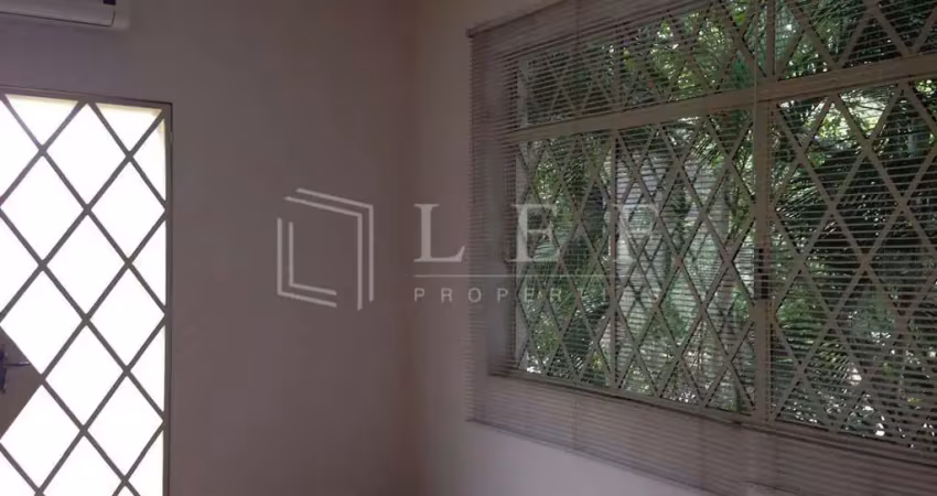 Casa comercial para alugar na Rua Catalão, --, Sumaré, São Paulo