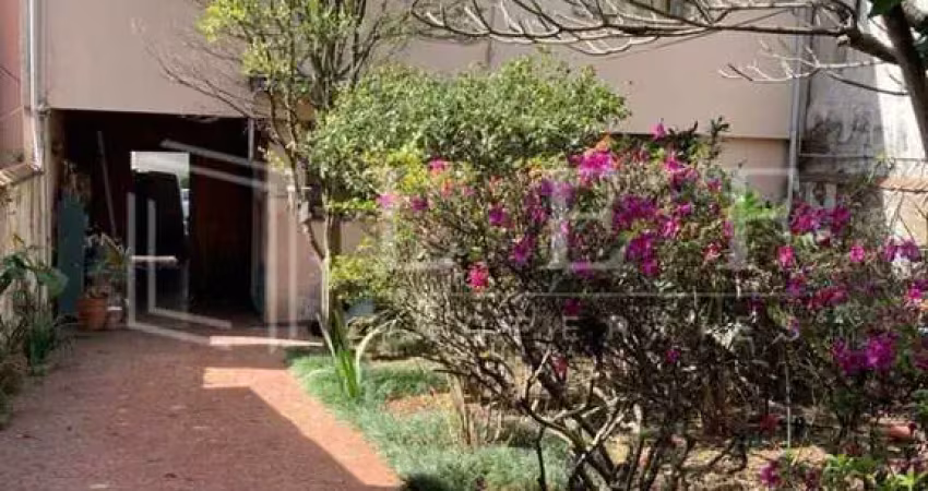 Casa comercial à venda na Avenida Jurema, --, Moema, São Paulo