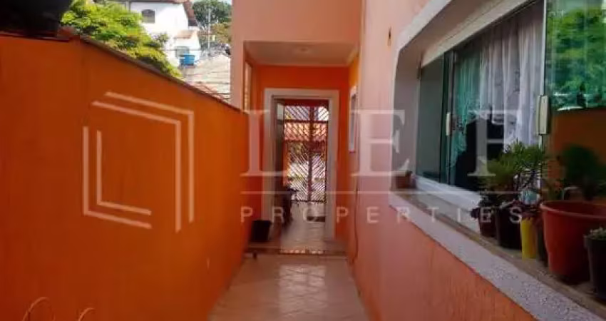 Casa com 5 quartos à venda na Rua José de Albuquerque Medeiros, --, Água Fria, São Paulo