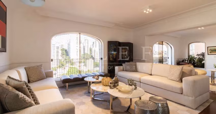 Apartamento com 4 quartos à venda na Rua Traipu, --, Pacaembu, São Paulo