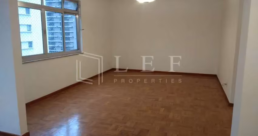 Apartamento com 3 quartos para alugar na Alameda Casa Branca, --, Jardim América, São Paulo