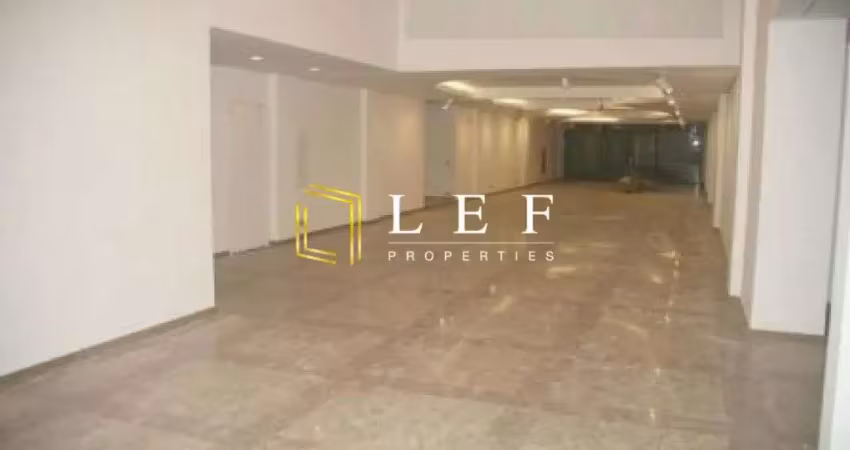 Casa comercial para alugar na Avenida Jurema, 137, Moema, São Paulo