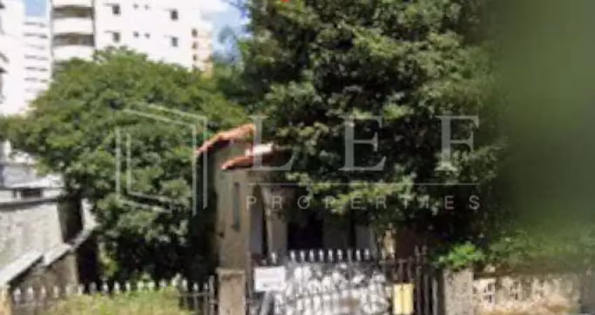 Casa comercial à venda na Rua Aimberê, --, Sumaré, São Paulo