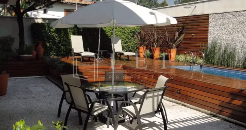 Casa com 4 quartos à venda na Rua Comissário Gastão Moutinho, --, Morumbi, São Paulo