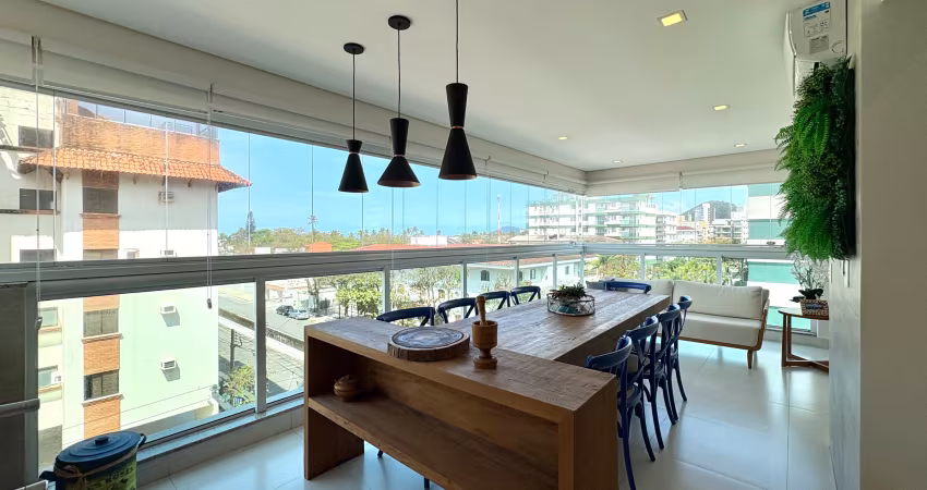 Apartamento decorado à venda no guarujá, praia da enseada.