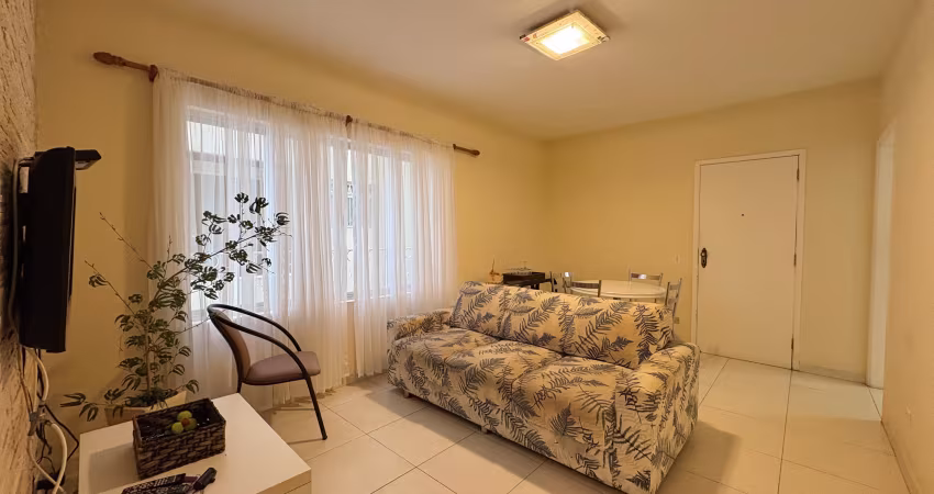 Apartamento oportunidade à venda na praia da enseada com 3 quartos.
