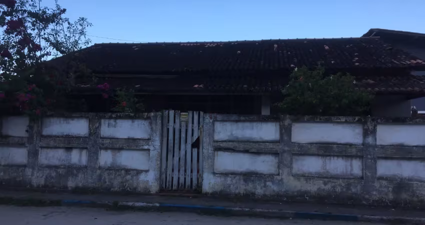 Casa com 4 quartos à venda na Rua Presidente Vargas, 80, Centro, Santa Cruz Cabrália